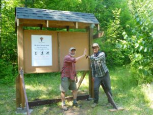 Volunteert -Warren Dunlop & Land Stewardship Coordinator - Thom Unrau