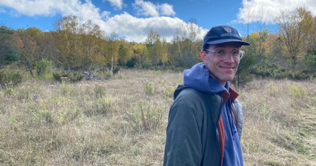 Thom Unrau at KLT's Big (Boyd/Chiminis) Island.